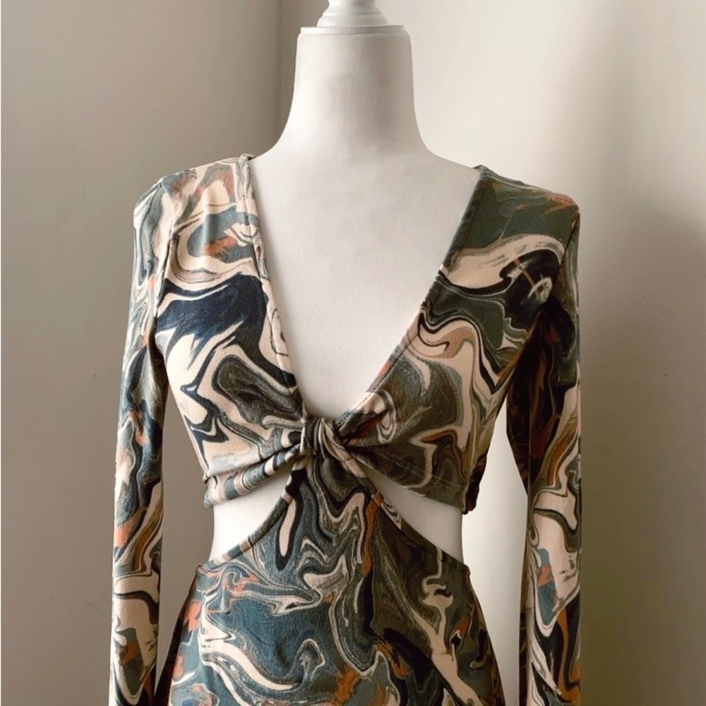 Long Sleeve, front cut out abstract dress